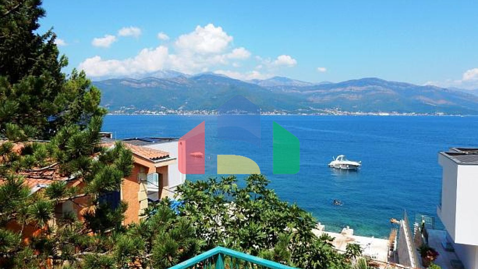 Дом с видом на море в Крашичи