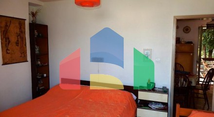 House with sea views in Krasici