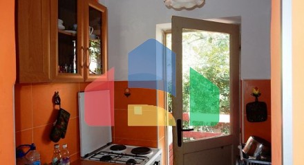 House with sea views in Krasici