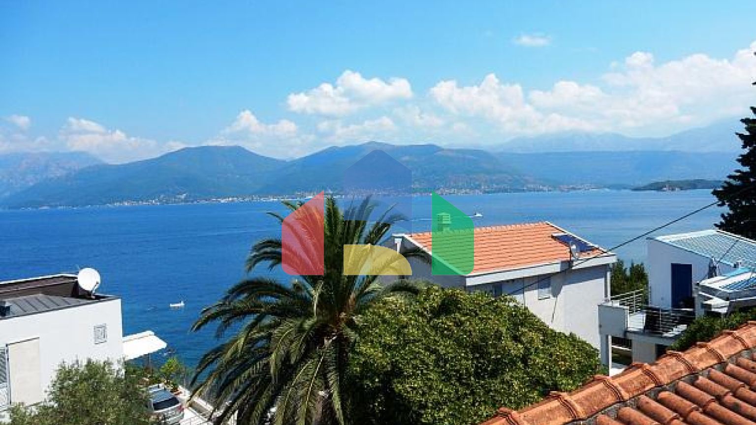 Дом с видом на море в Крашичи