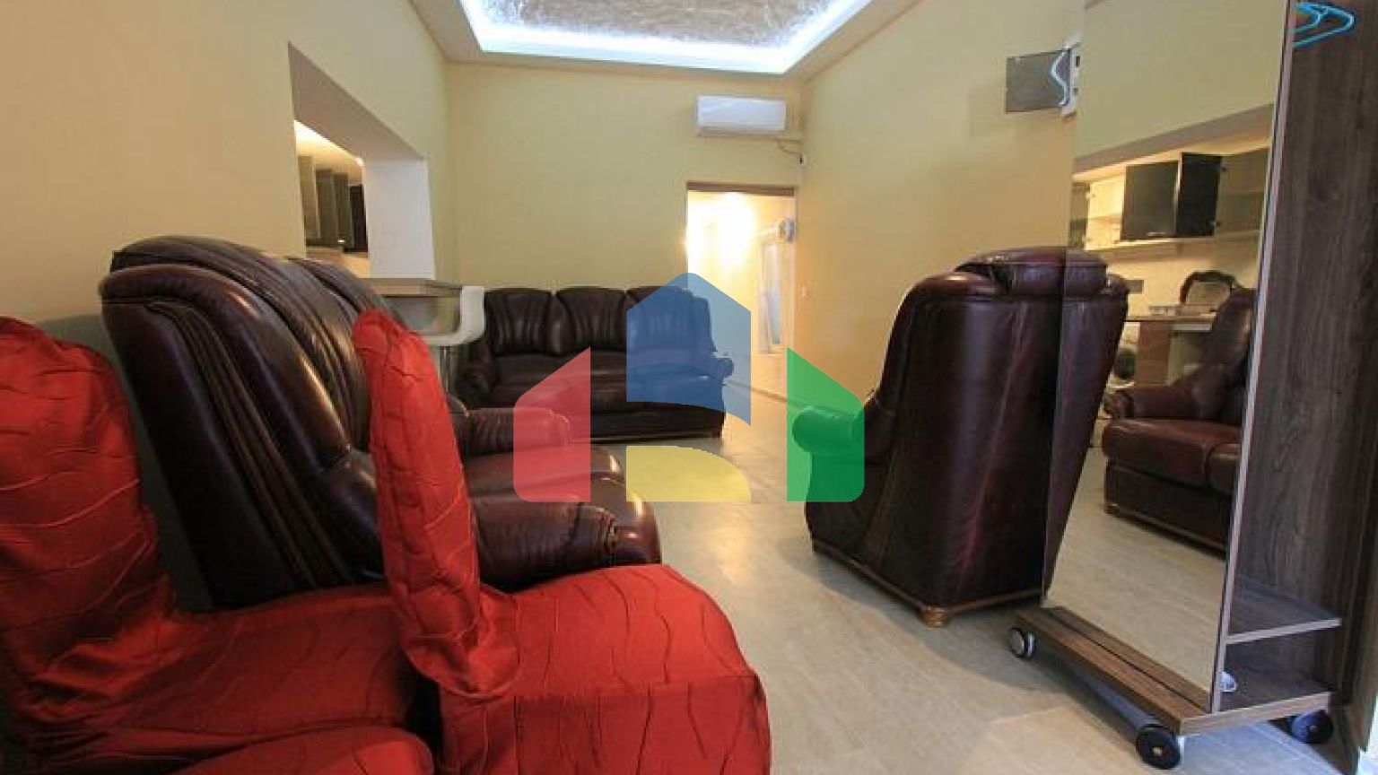 Квартира с особой квартирой на Савине недалеко от моря