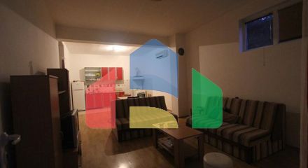 Двухэтажный дом в Xерцег Нови