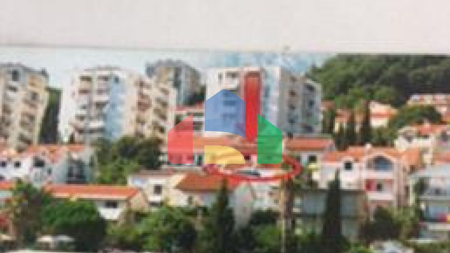 Многоквартирный дом в Герцег-Нови