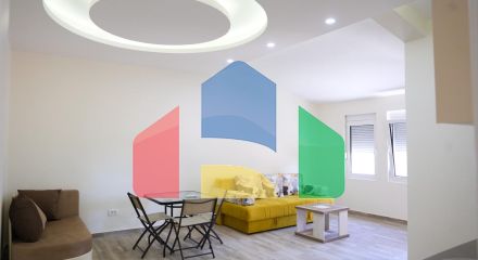 Отель с 6 большими апартаментами в Улцине, далеко от Велика плажа, Штой.