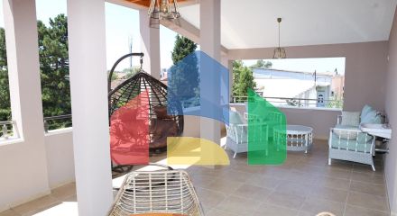 Отель с 6 большими апартаментами в Улцине, далеко от Велика плажа, Штой.