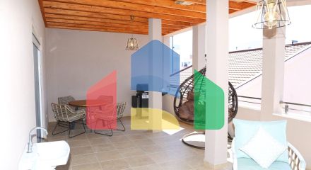 Отель с 6 большими апартаментами в Улцине, далеко от Велика плажа, Штой.