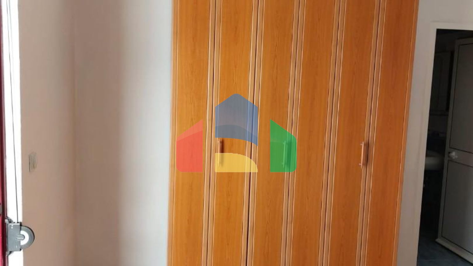 Предлагается к продаже дом площадью 155 м2 с земельным участком 322 м2 пригopoде города Ульцинь (Дoньи Штой)