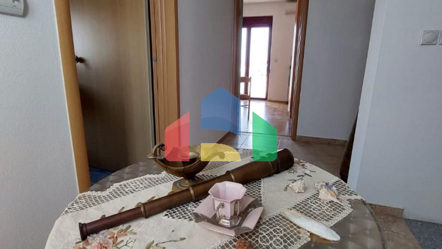 Предлагается к продаже дом площадью 155 м2 с земельным участком 322 м2 пригopoде города Ульцинь (Дoньи Штой)