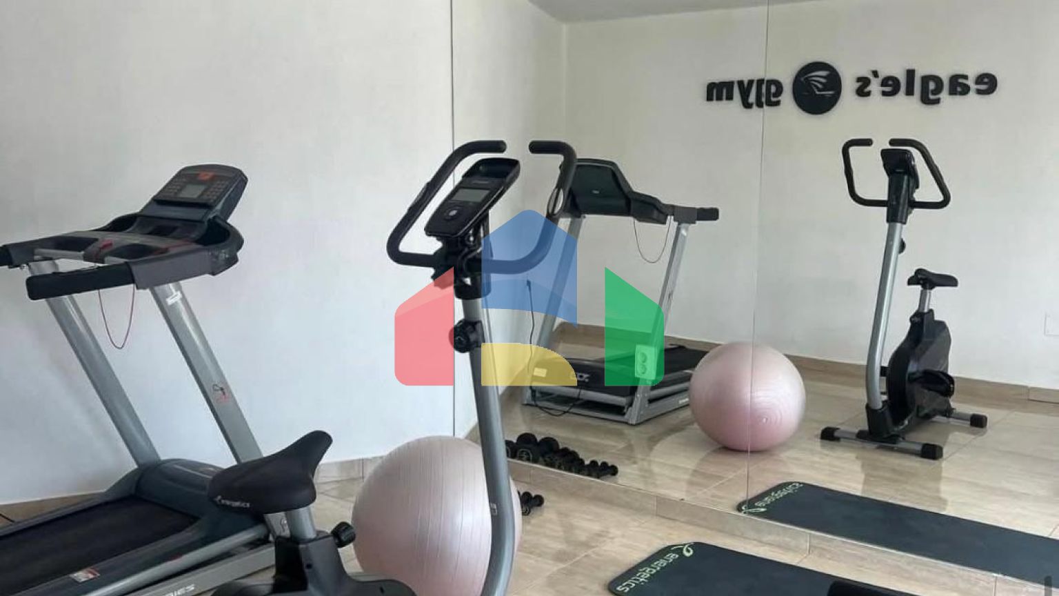 Продаётся квартира с двумя спальнями в комплексе с бассейном в Ульцине