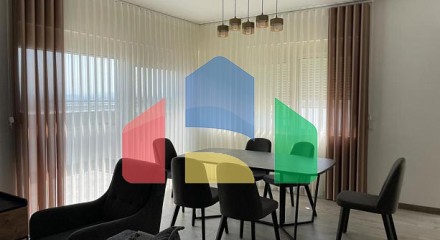 Квартиры в новом шестиэтажном здании в городе Ульцинь