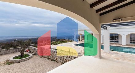 Уникальная вилла с захватывающими видами в Ульцине