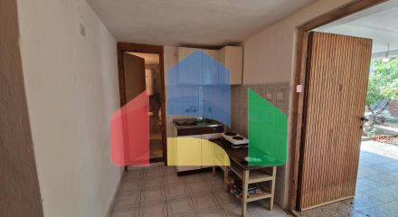 Трехэтажный дом рядом с морем в Утехе, Бар