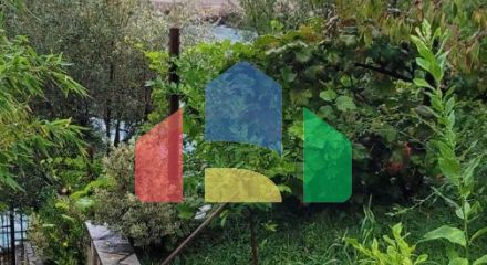 Трёхэтажная вилла на первой линии, Хладна Увала