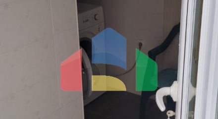 Трёхэтажная вилла на первой линии, Хладна Увала