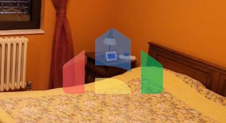 Трёхэтажная вилла на первой линии, Хладна Увала