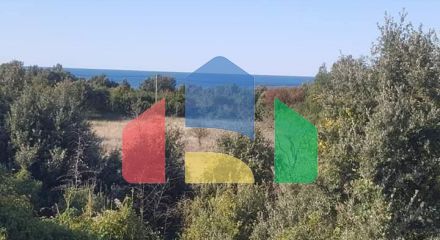 Урбанизированный участок в Утехе