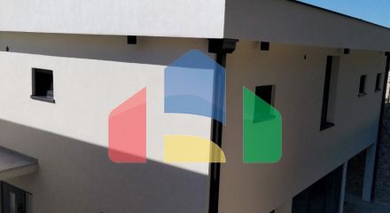 Новая вилла в Утехе