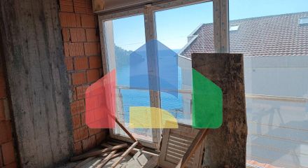 Мини-отель с апартаментами на первой береговой линии в Утехе, Хладна Увала.