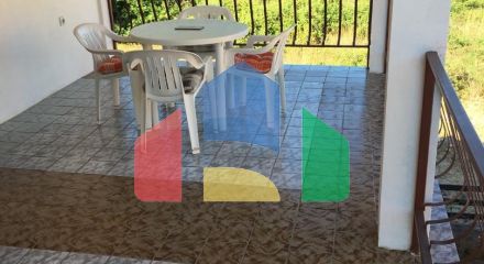 Two-storey townhouse in Utjeha in a quiet area