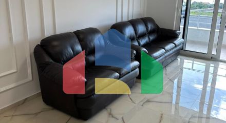Two bedroom apartment in Utekha, Bar