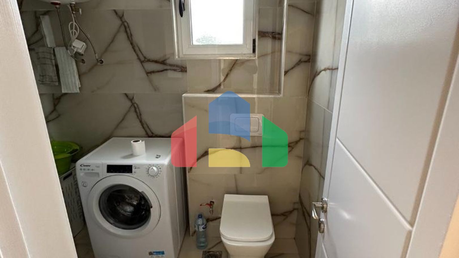 Квартира с двумя спальнями  в Утехе, Бар