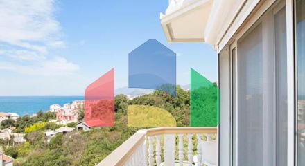 Светлый просторный трехэтажный дом в Утехе Светлый просторный трехэтажный дом в Утехе