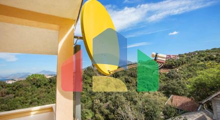 Светлый просторный трехэтажный дом в Утехе Светлый просторный трехэтажный дом в Утехе