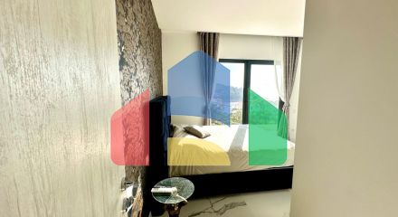 Просторная вилла с видом на море и бассейном в Утехе, всего в 100 метрах от пляжа!