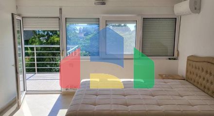 Мини-отель на Утехе не далеко от пляжа по хорошей цене