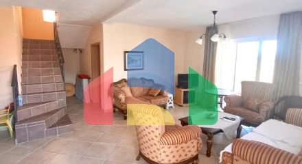 Дом с видом на море в 5 минутах ходьбы от пляжа на Утехе Дом с видом на море в 5 минутах ходьбы от пляжа на Утехе