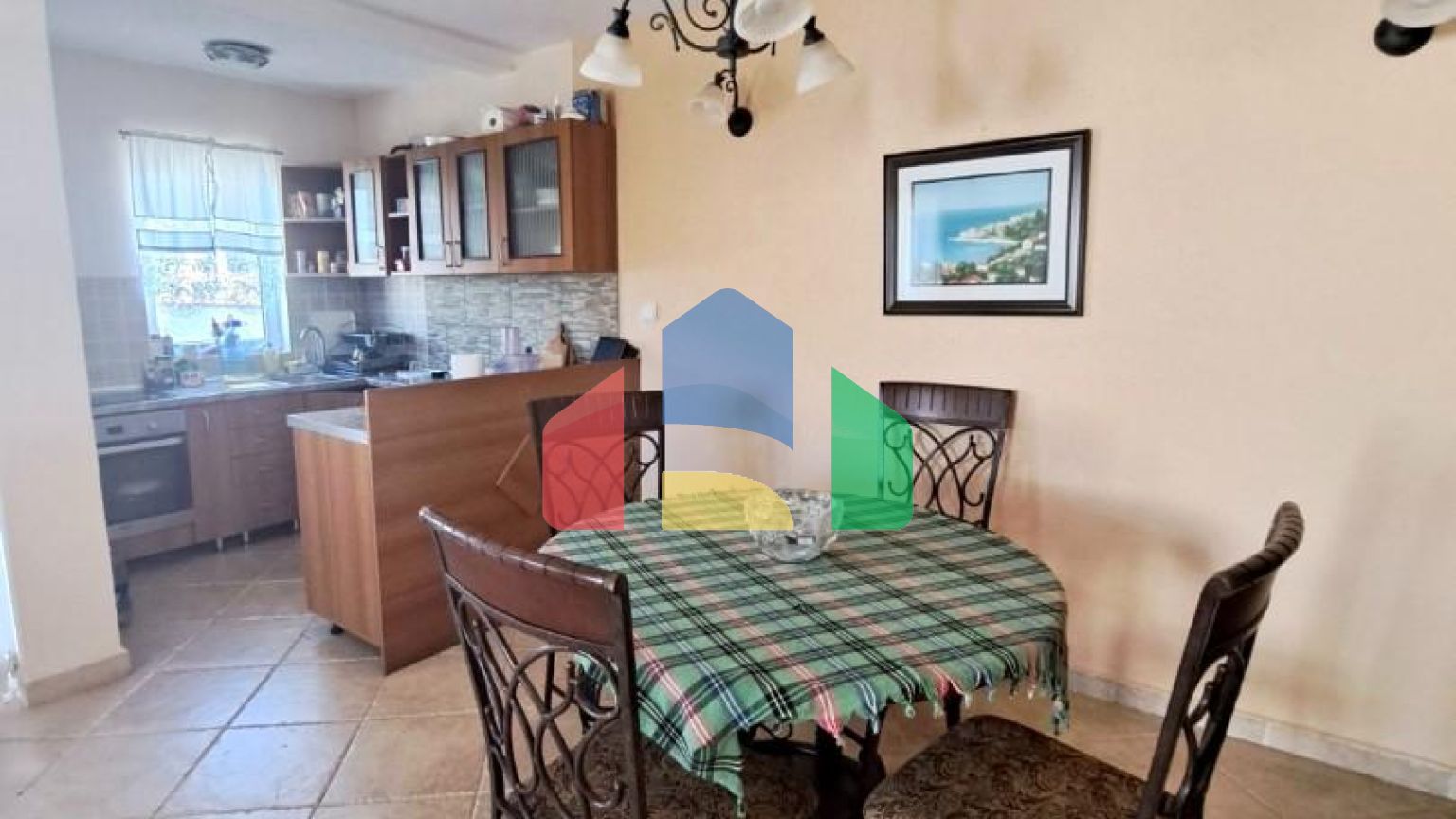 Дом с видом на море в 5 минутах ходьбы от пляжа на Утехе