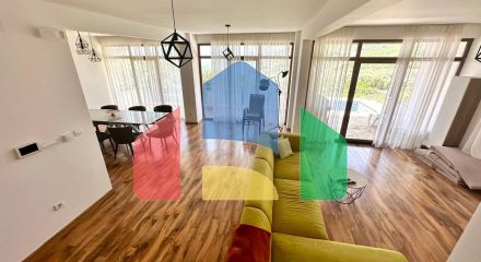 Дом с видом на море и бассейном на Утехе - 375.000 евро