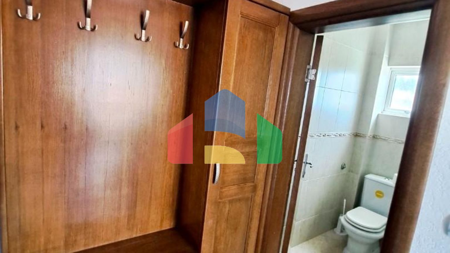 Просторная студия с видом на море на Утехе