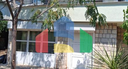 Spacious house with apartments 30 meters from the sea in Uteha with a recreation area and a garden on the plot