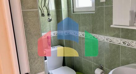 Трехэтажный дом с двумя квартирами в Утехе, Черногория - 120.000 евро