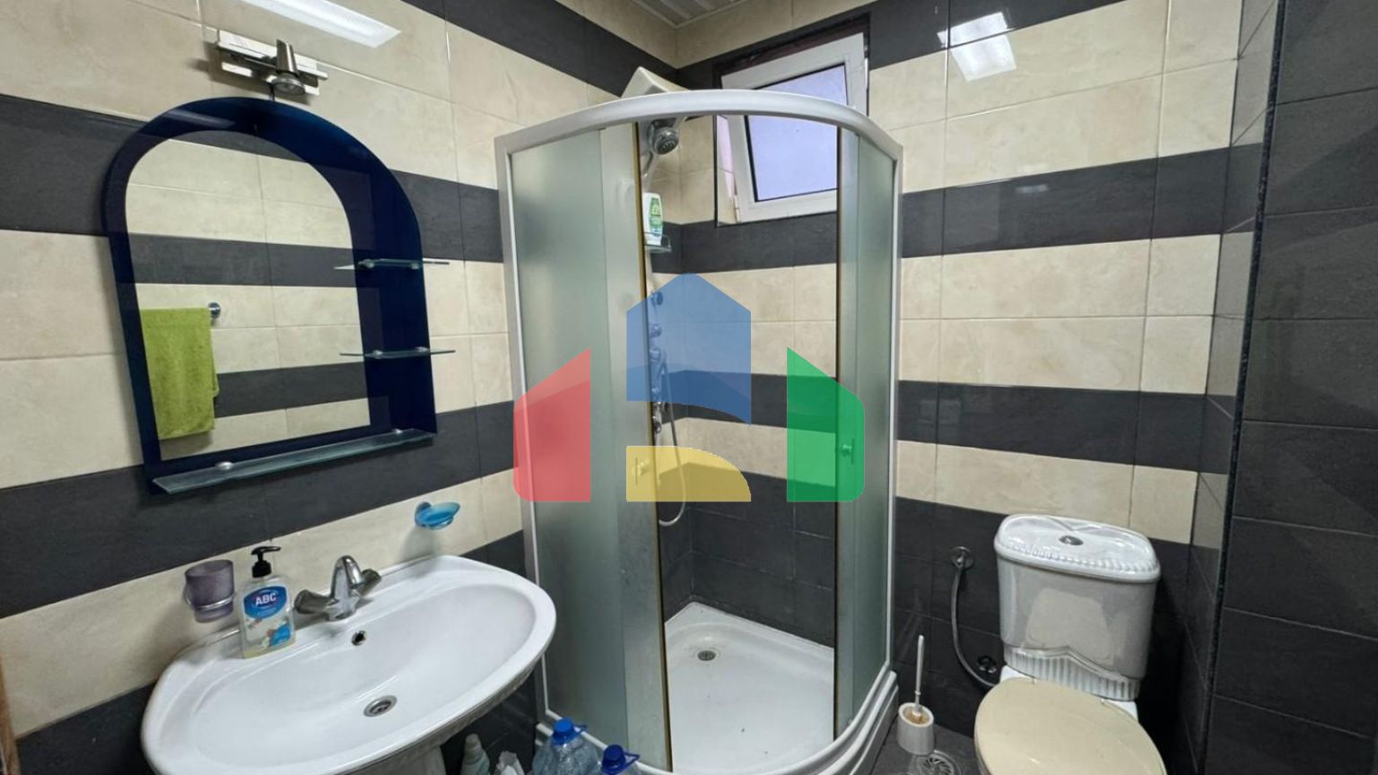 Квартира с видом на море в тихом месте Утехи по низкой цене