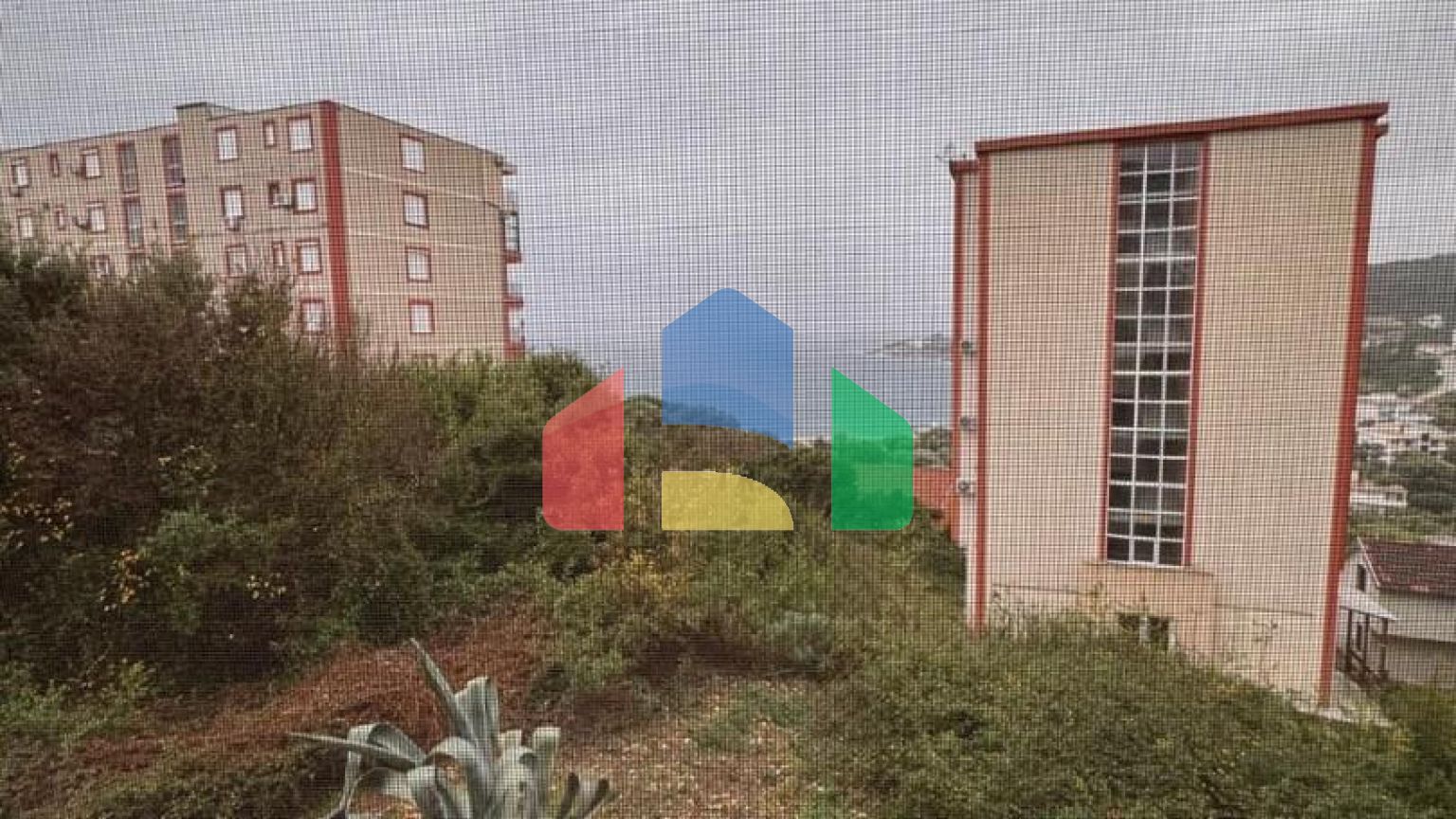 Квартира с видом на море в тихом месте Утехи по низкой цене