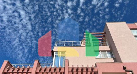Продаётся вилла во второй линии от моря с большим участком 1046 м² в Утехе