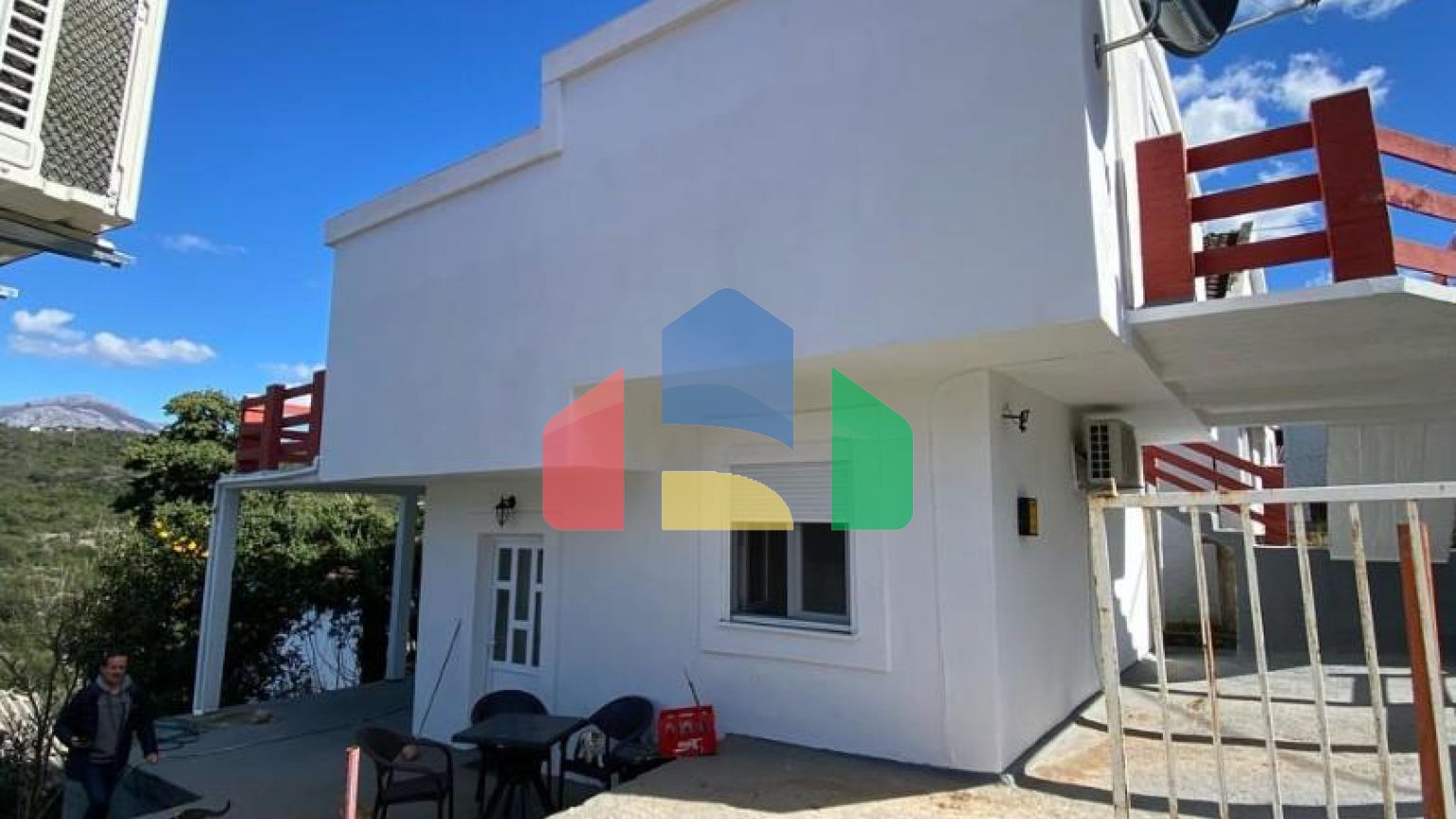 Дом в Утехе с панорамным видом на море