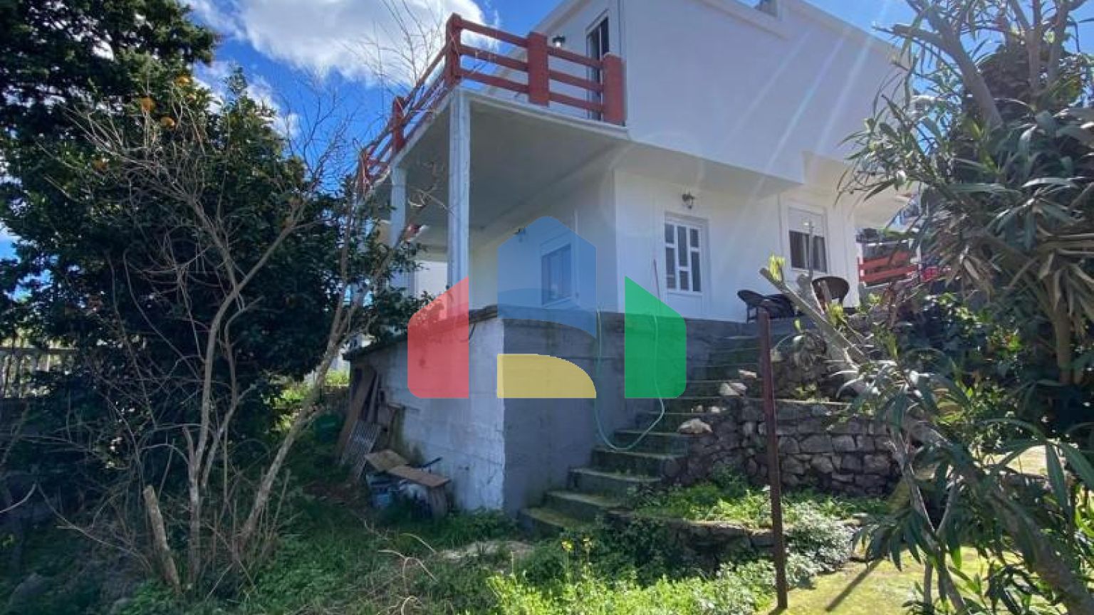 Дом в Утехе с панорамным видом на море