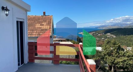 Дом в Утехе с панорамным видом на море