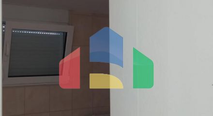 Дом в Утджехе, Видиковак с соснами на участке