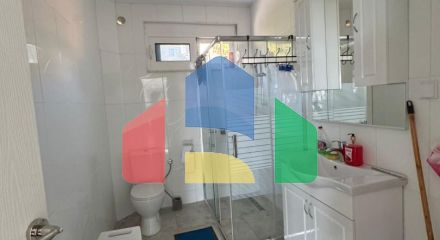 Дом с панорамным видом на море в Утехе, Кунье.