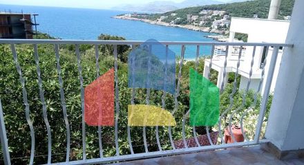 Дом в Утехе с видом на море