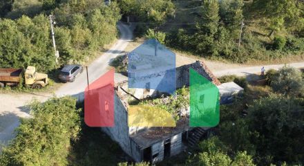 Старинный каменный дом под реставрацию в Кунье