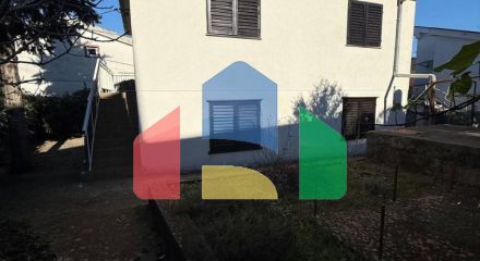 Легальный дом в Утехе  70 м2 плюс две террасы по 15 м2.