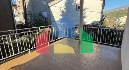 Легальный дом в Утехе  70 м2 плюс две террасы по 15 м2.