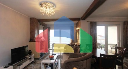 House with pool on the first line