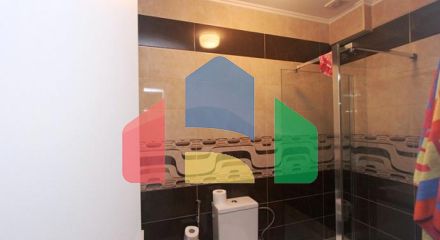 Дом с бассейном на первой линии