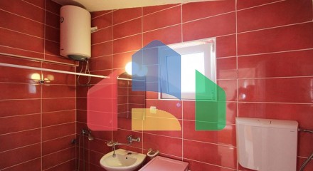 House for sale in Utjeha